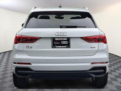 2024 Audi Q3 Premium 45 TFSI S line quattro Tiptronic