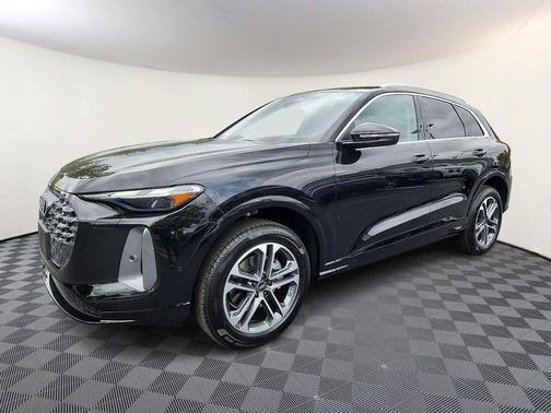 2025 Audi Q5 Premium