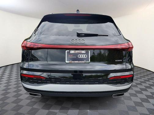 2025 Audi Q5 Premium