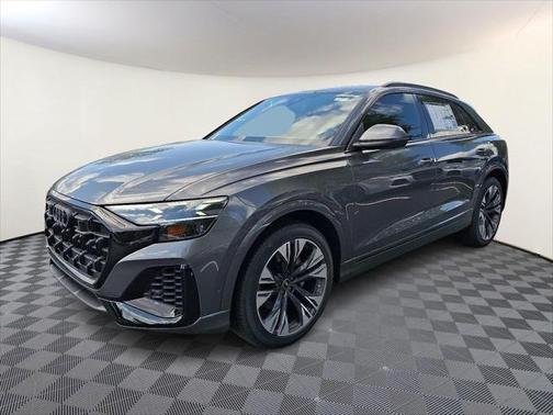 2025 Audi Q8 55 Prestige