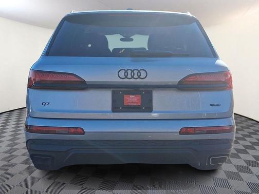 2026 Audi Q7 55 Premium Plus