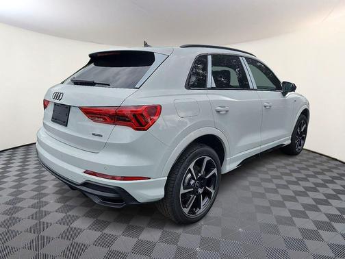 2025 Audi Q3 45 S line Premium Plus