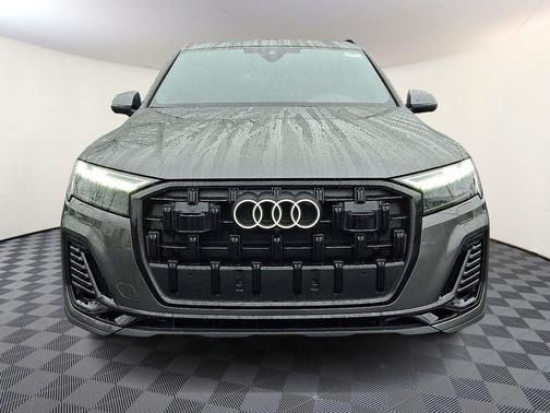 2026 Audi Q7 55 Premium Plus