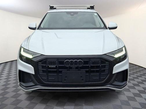 2021 Audi Q8 55 Premium Plus