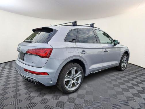 2025 Audi Q5 45 S line Premium