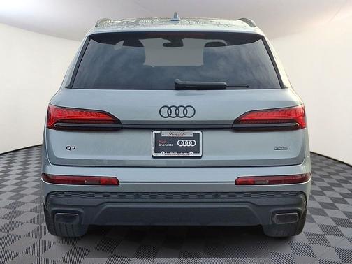 2026 Audi Q7 55 Premium Plus