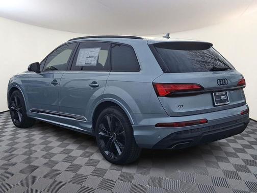2026 Audi Q7 55 Premium Plus