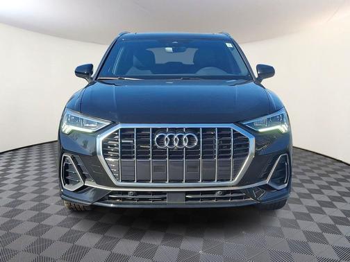 2023 Audi Q3 45 S line Premium Plus