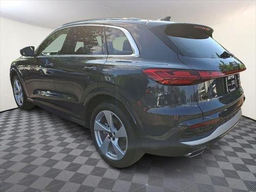2025 Audi Q5 Prestige