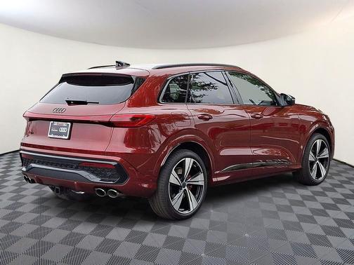 Grenadine Red Metallic 2026 Audi SQ5 3.0T Premium Plus