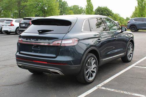 2022 Lincoln Nautilus Reserve