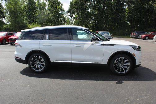 2025 Lincoln Aviator Reserve AWD