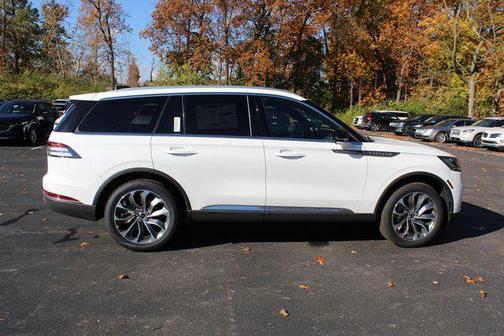 2026 Lincoln Aviator Reserve AWD