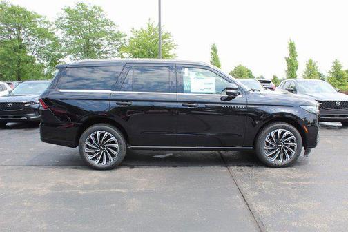 2025 Lincoln Navigator Black Label