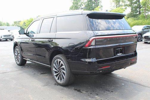 2025 Lincoln Navigator Black Label