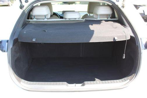 Snowflake White Pearl Mica 2024 Mazda CX-30 2.5 S Preferred Package