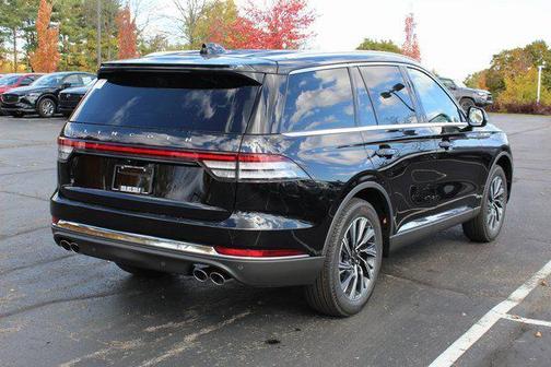 2026 Lincoln Aviator Premiere