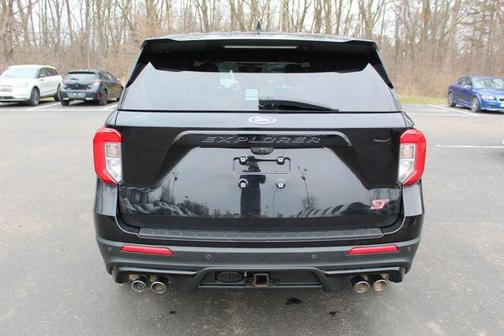 AGATE BLACK METALLIC 2022 Ford Explorer ST