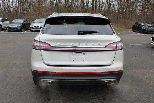 CERAMIC PEARL MET 3C 2023 Lincoln Nautilus Reserve