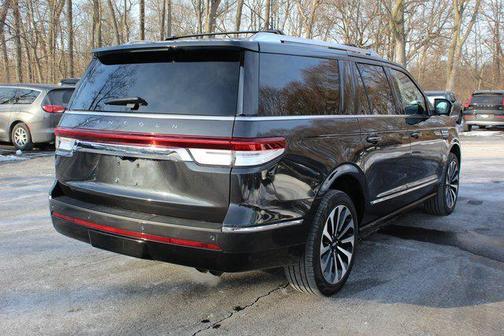 2023 Lincoln Navigator Reserve