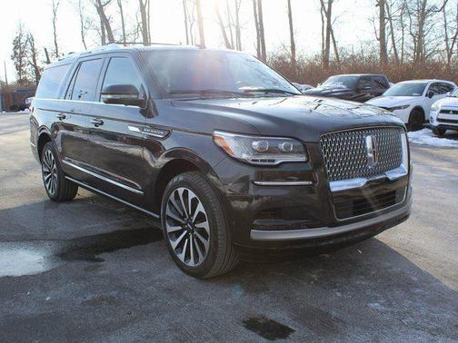 2023 Lincoln Navigator Reserve