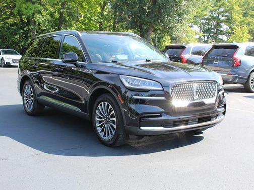 Infinite Black Metallic Clearcoat 2024 Lincoln Aviator Reserve AWD