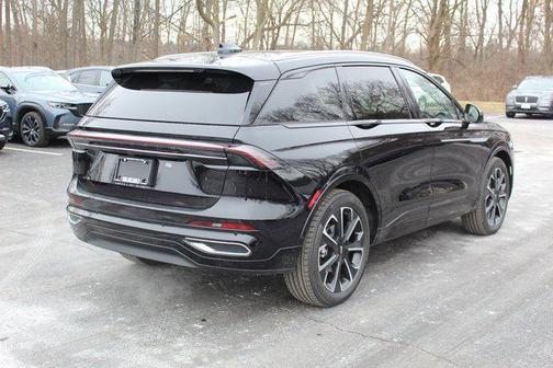 2025 Lincoln Nautilus Reserve