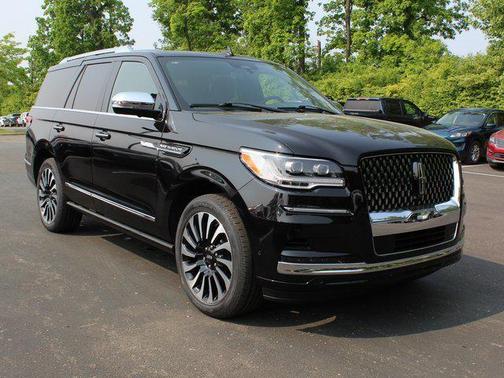 2023 Lincoln Navigator Black Label