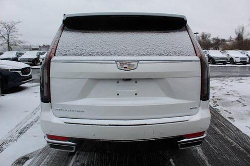 2022 Cadillac Escalade Premium Luxury