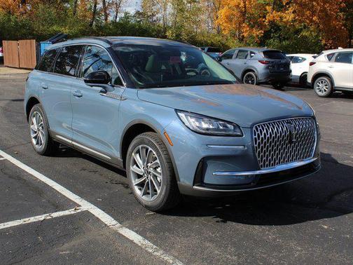 2026 Lincoln Corsair Premiere