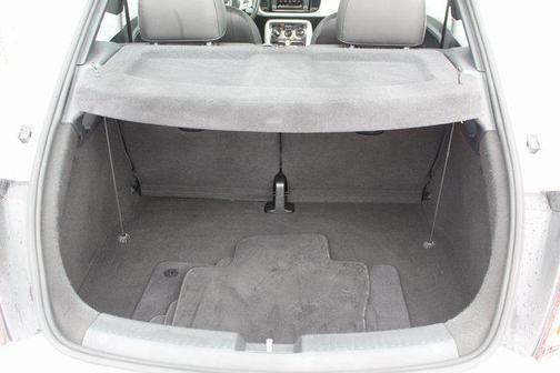 2017 Volkswagen Beetle 1.8T SE