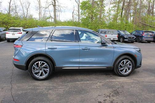 WHISPER BLUE MET CC 2023 Lincoln Corsair Standard
