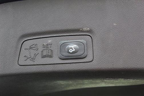 2015 Lincoln MKC Base