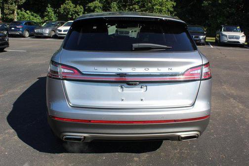 2022 Lincoln Nautilus Standard
