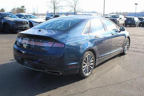 2017 Lincoln MKZ Base