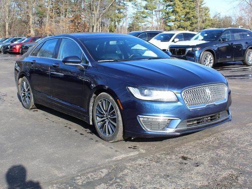 2017 Lincoln MKZ Base
