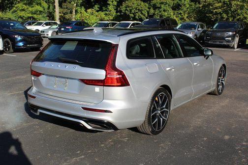 2021 Volvo V60 Polestar