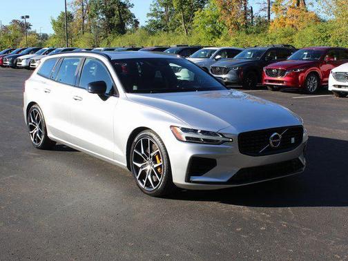 2021 Volvo V60 Polestar