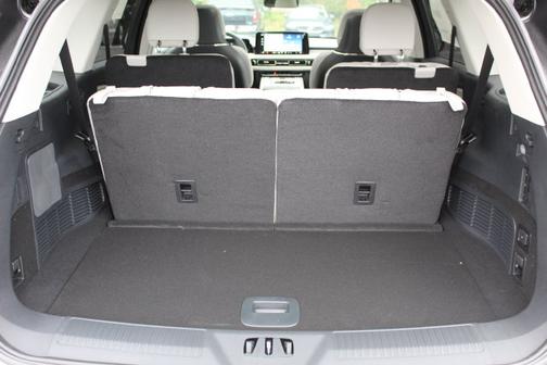 Pristine White Metallic Tri-Coat 2026 Lincoln Aviator Reserve AWD
