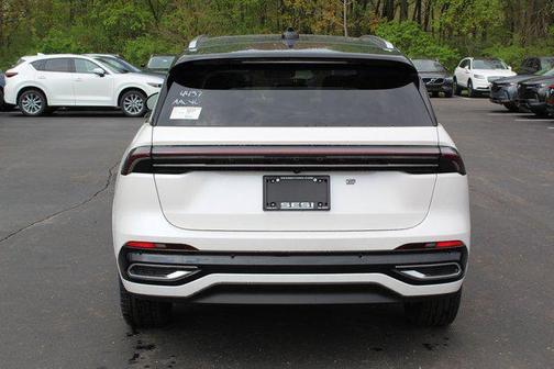 2025 Lincoln Nautilus Reserve