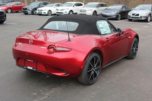Soul Red Crystal Metallic 2026 Mazda MX-5 Miata Grand Touring