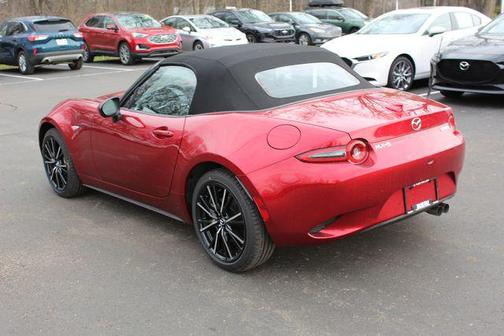 Soul Red Crystal Metallic 2026 Mazda MX-5 Miata Grand Touring