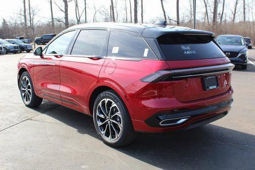 2025 Lincoln Nautilus Reserve