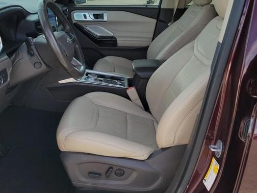 2022 Ford Explorer Platinum