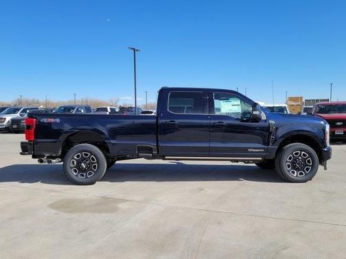 2025 Ford F-350 Platinum