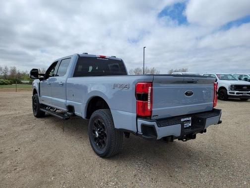 2025 Ford F-350 Lariat Super Duty