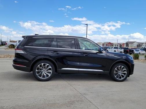 2025 Lincoln Aviator Premiere