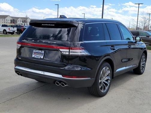 2025 Lincoln Aviator Premiere