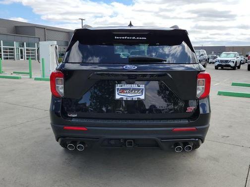 Black Metallic 2024 Ford Explorer ST