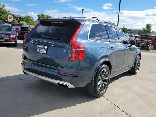 2019 Volvo XC90 T6 Momentum